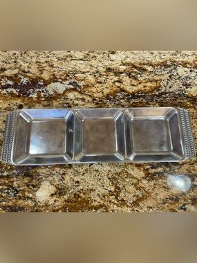 WILTON Grill Tray Rare Armetale Grill-ware Serveware Pearls Flutes Vintage